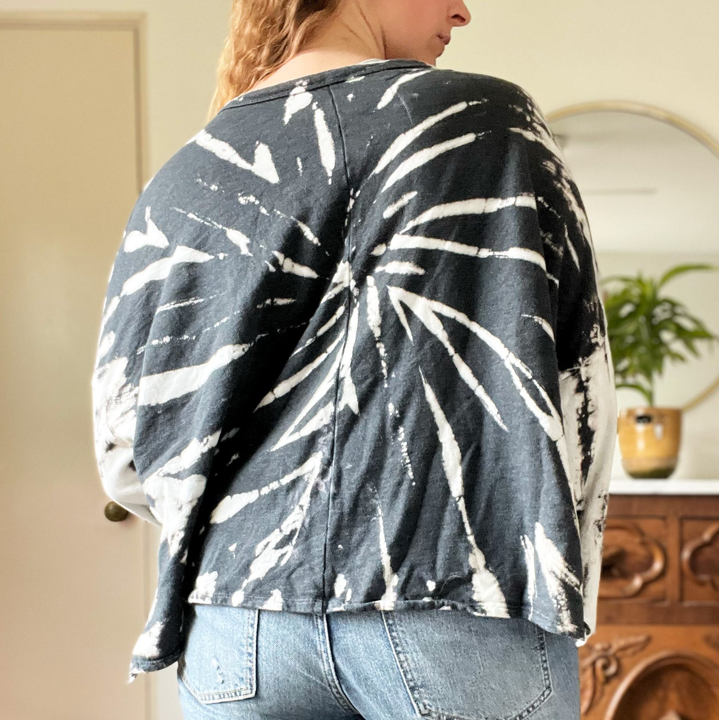 Stay Feral | Opossum | Black & White Tiedye Oversized Long Sleeve | Large