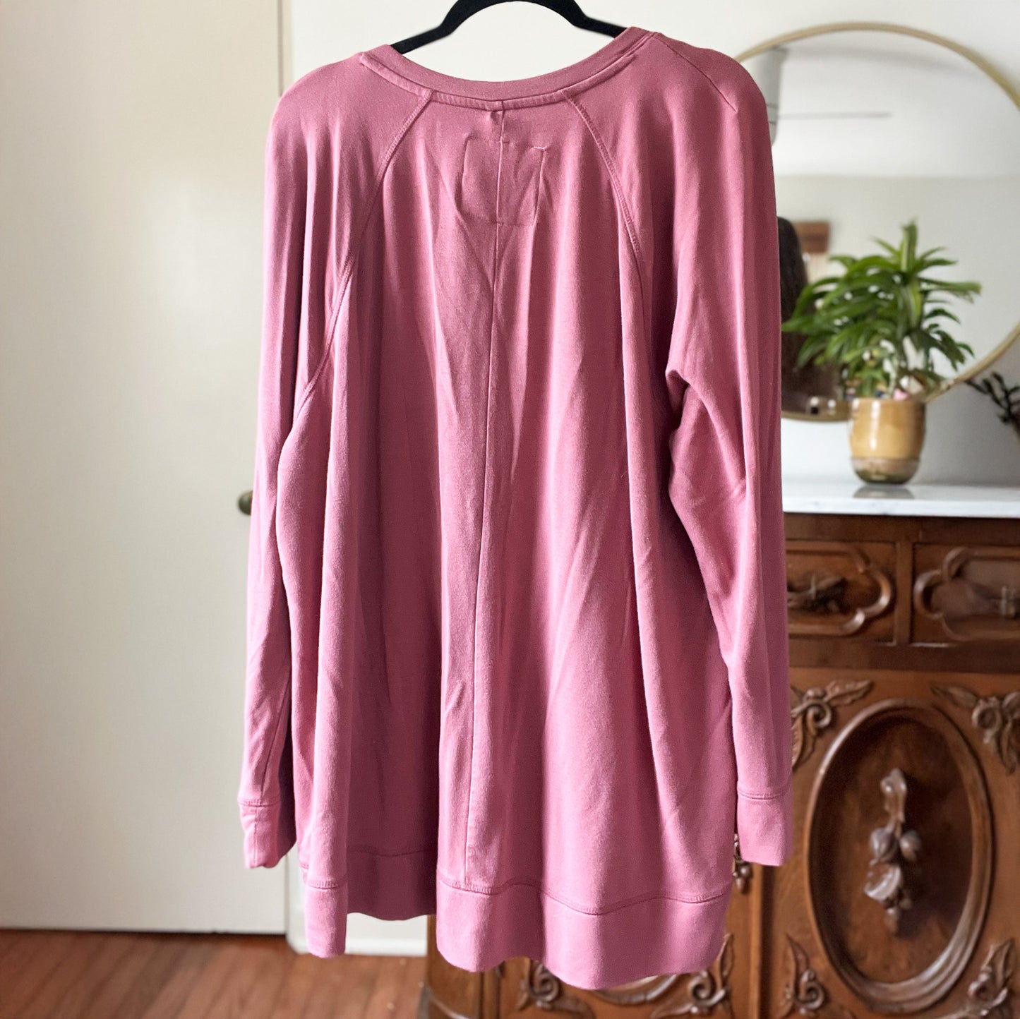 November Birth Flower | Chrysanthemum | Dark Pink Long Sleeve | 2X