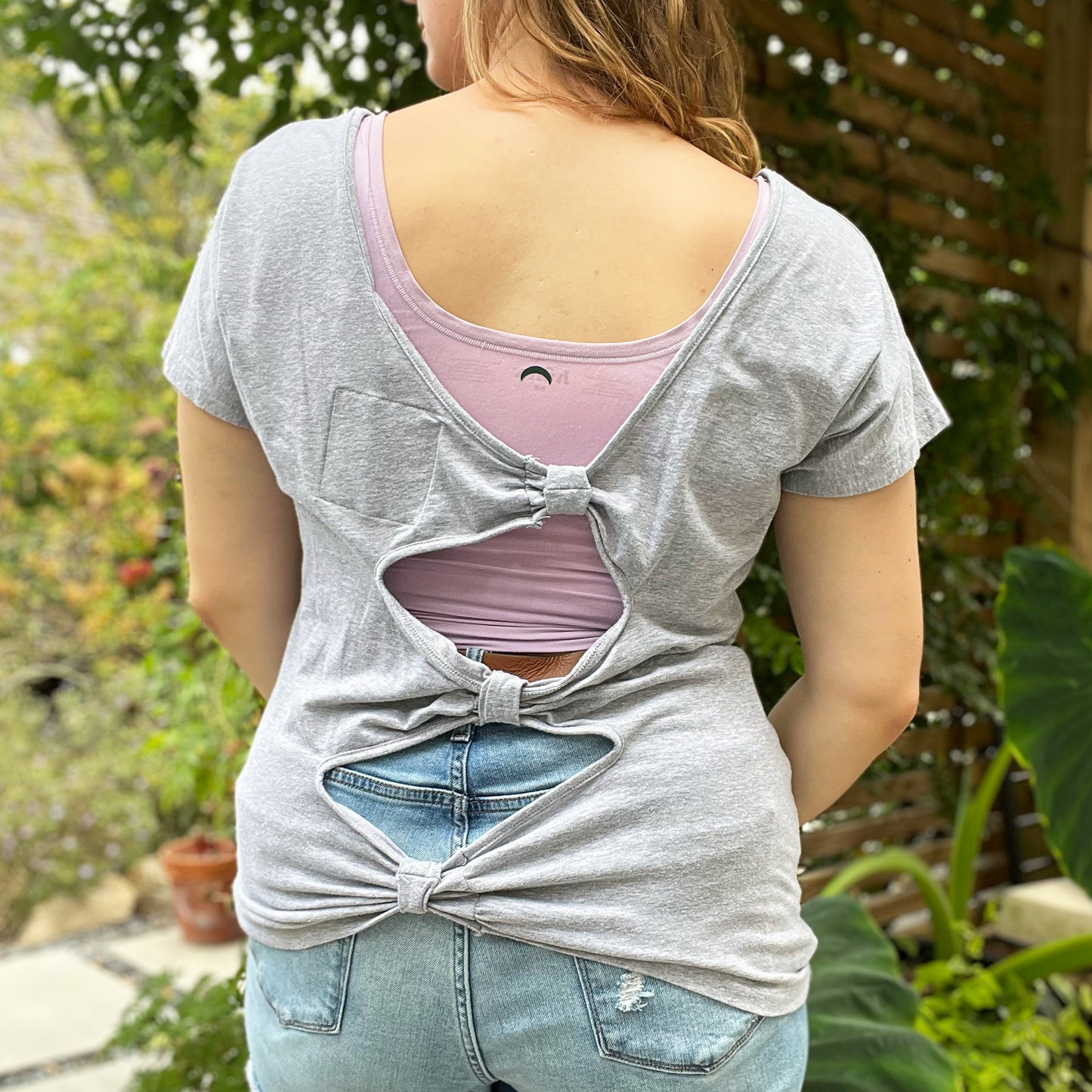 Seek Hope | August Birth Flower | Gray Top with Cute Tie Back | Large