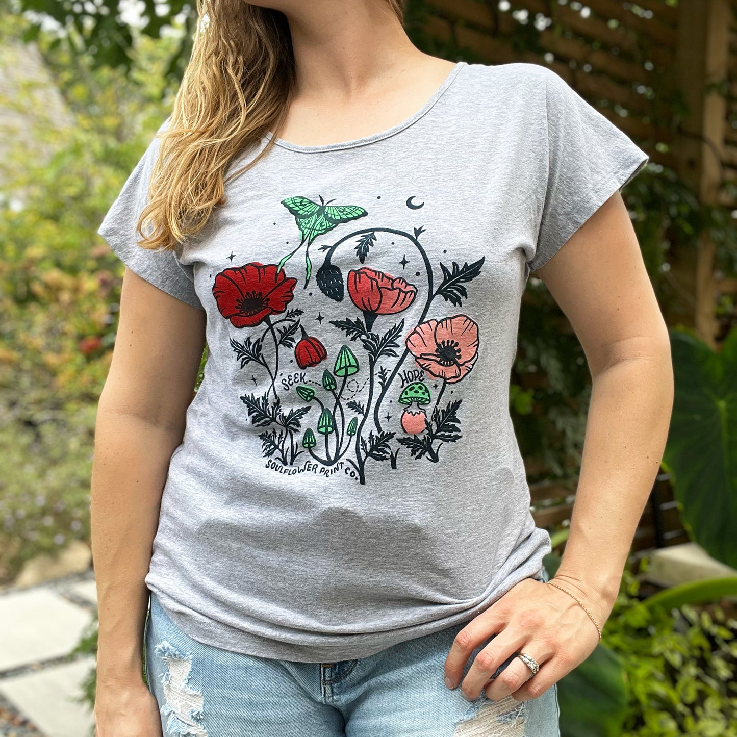 Seek Hope | August Birth Flower | Gray Top with Cute Tie Back | Large