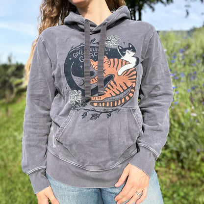 November Birth Flower | Chrysanthemum | Dark Gray Hoodie | Large