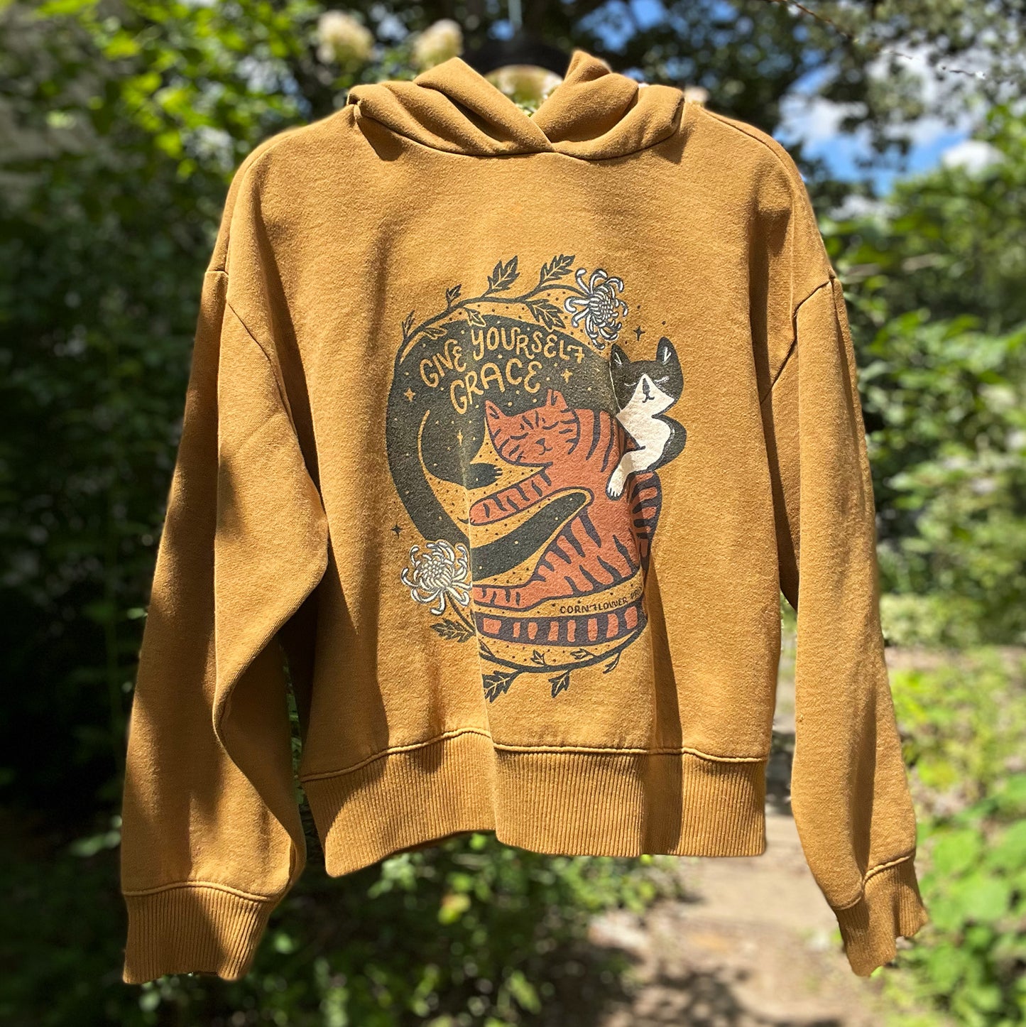 November Birth Flower | Chrysanthemum | Brown Hoodie Sweatshirt | XS