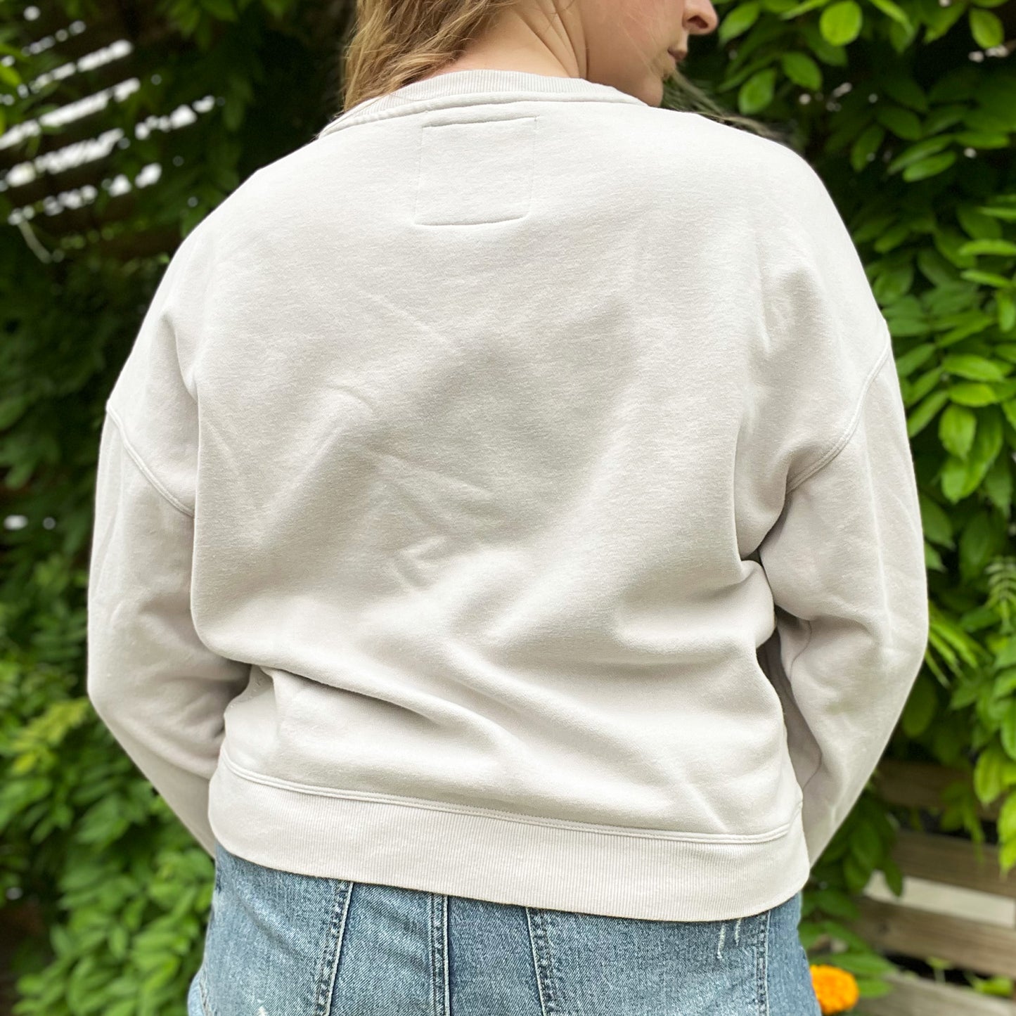 One Day at a Time | July Birth Flower | Cream Pullover Sweatshirt | Large