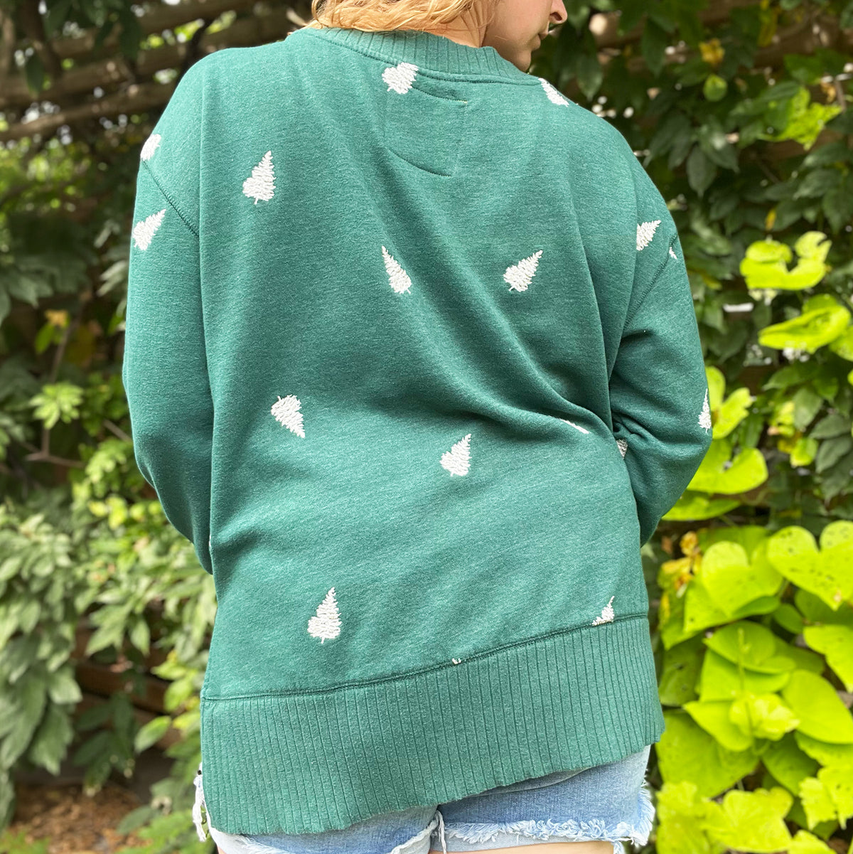 Peace, Love & Berries | Holly | December Birth Flower | Dark Green Sweater | Large