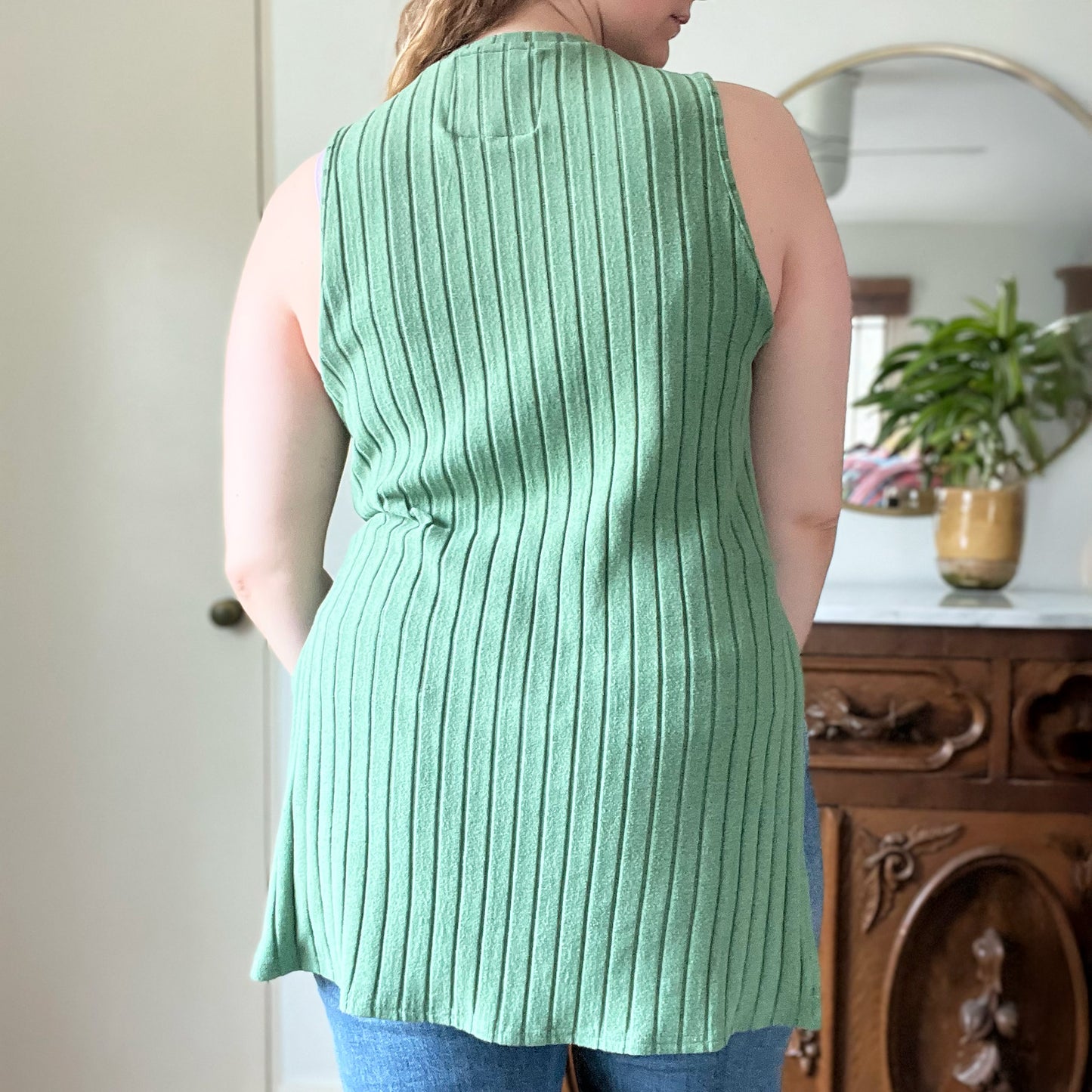 November Birth Flower | Chrysanthemum | Green Tank Tunic | Large