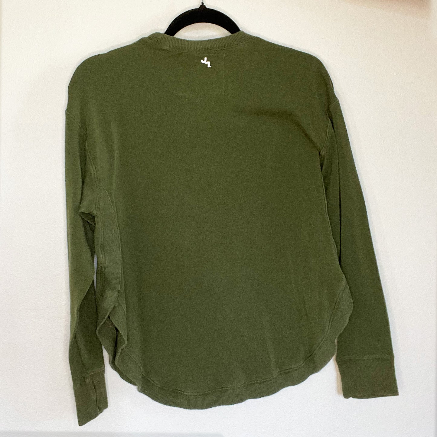 Wild & Free | Green Sweatshirt | Small