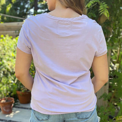 National Parks | Lt. Purple V-Neck Tee | XL