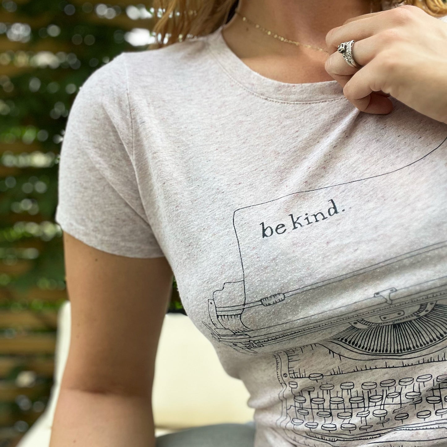 Typewriter | Heather Cream Tee | Medium