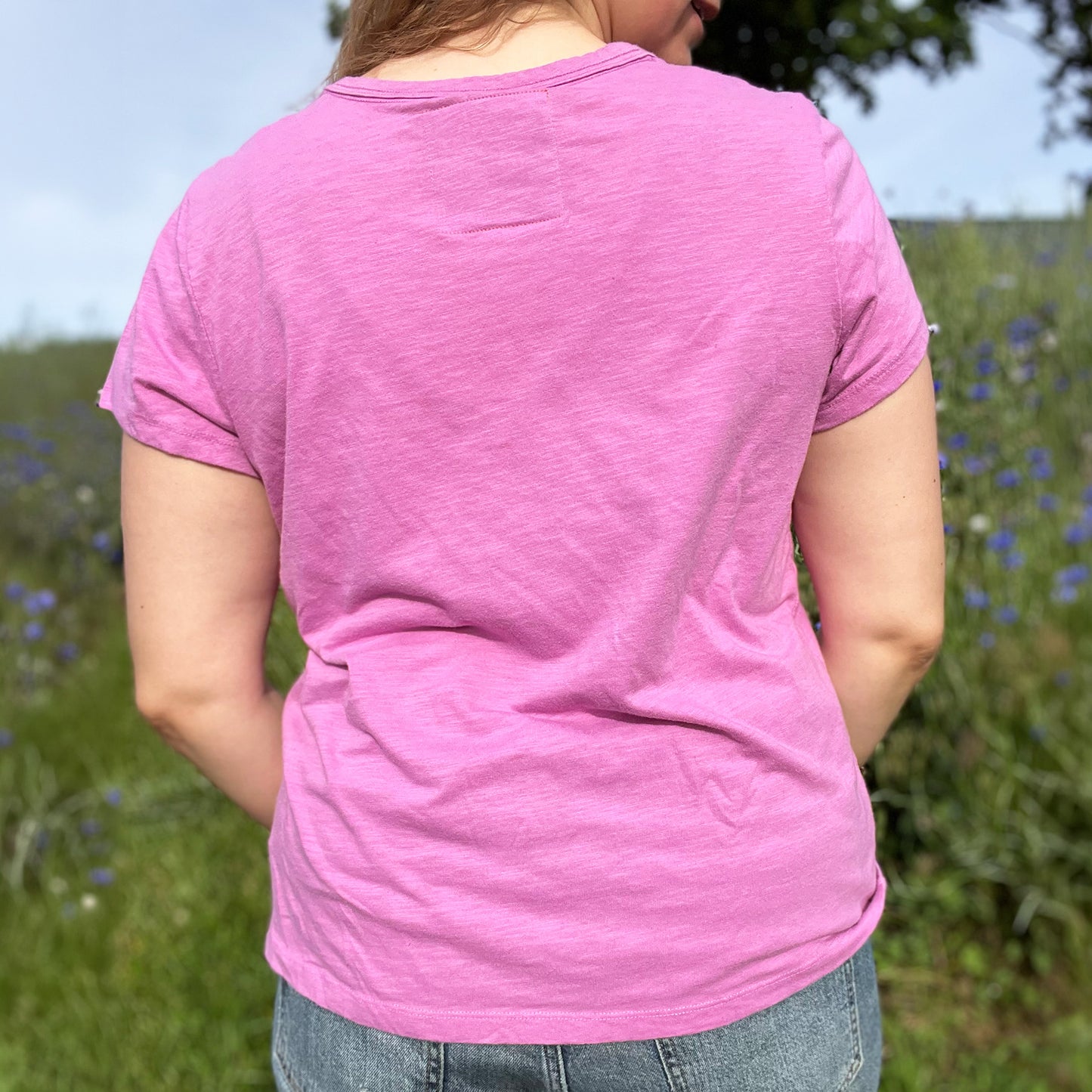 November Birth Flower | Chrysanthemum | Purple Tee | Large