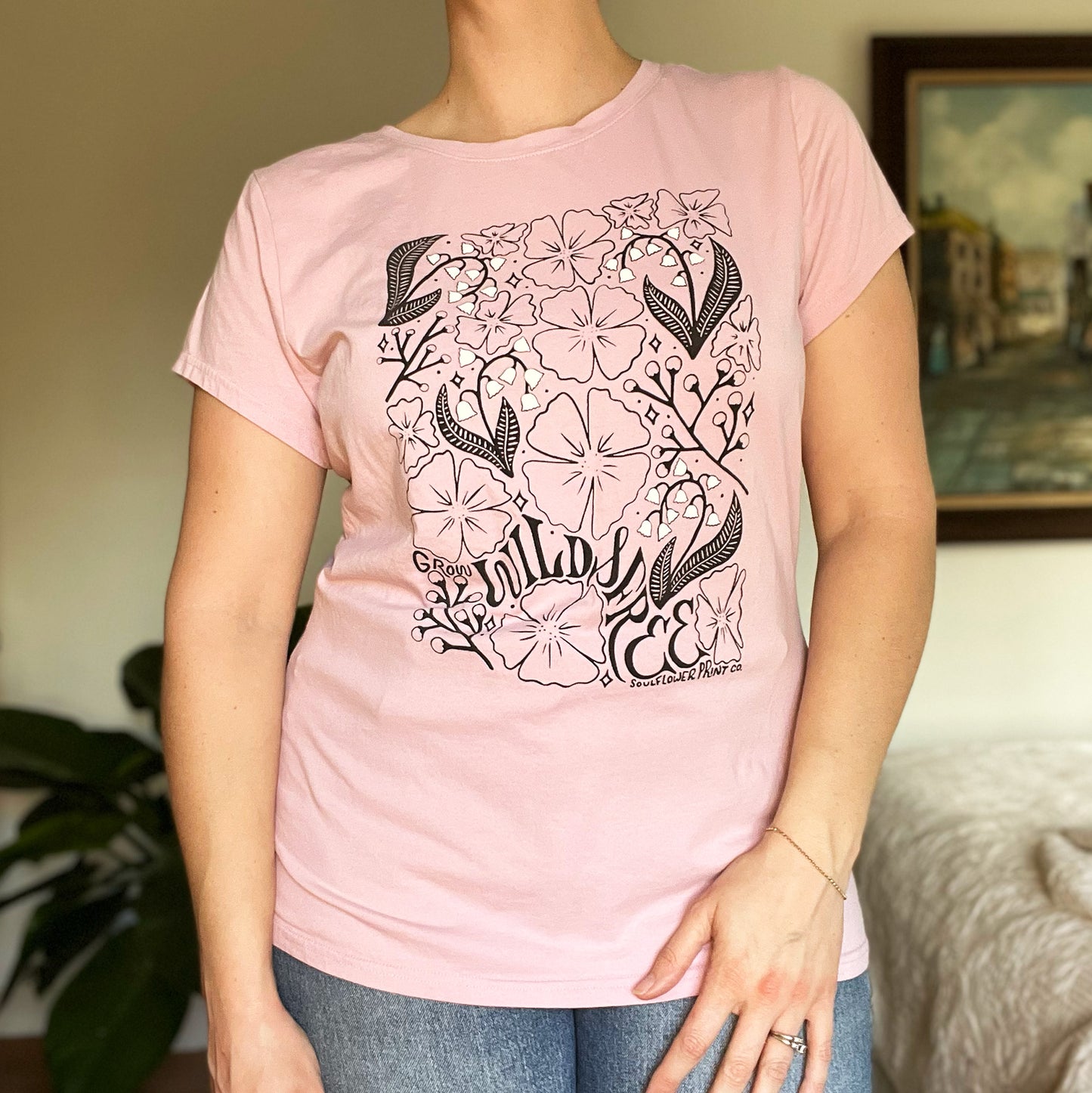 Wild & Free | Pink Tee | XL