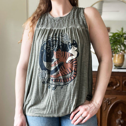 November Birth Flower | Chrysanthemum | Gray Ruffle Tank Top | 2X