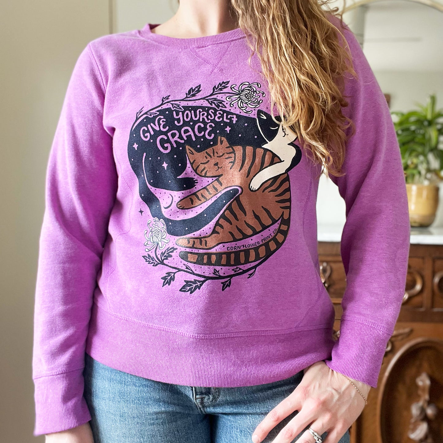 November Birth Flower | Chrysanthemum | Purple Sweatshirt | XL