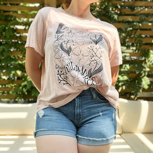 Wild & Free | Light Pink Tee | XL